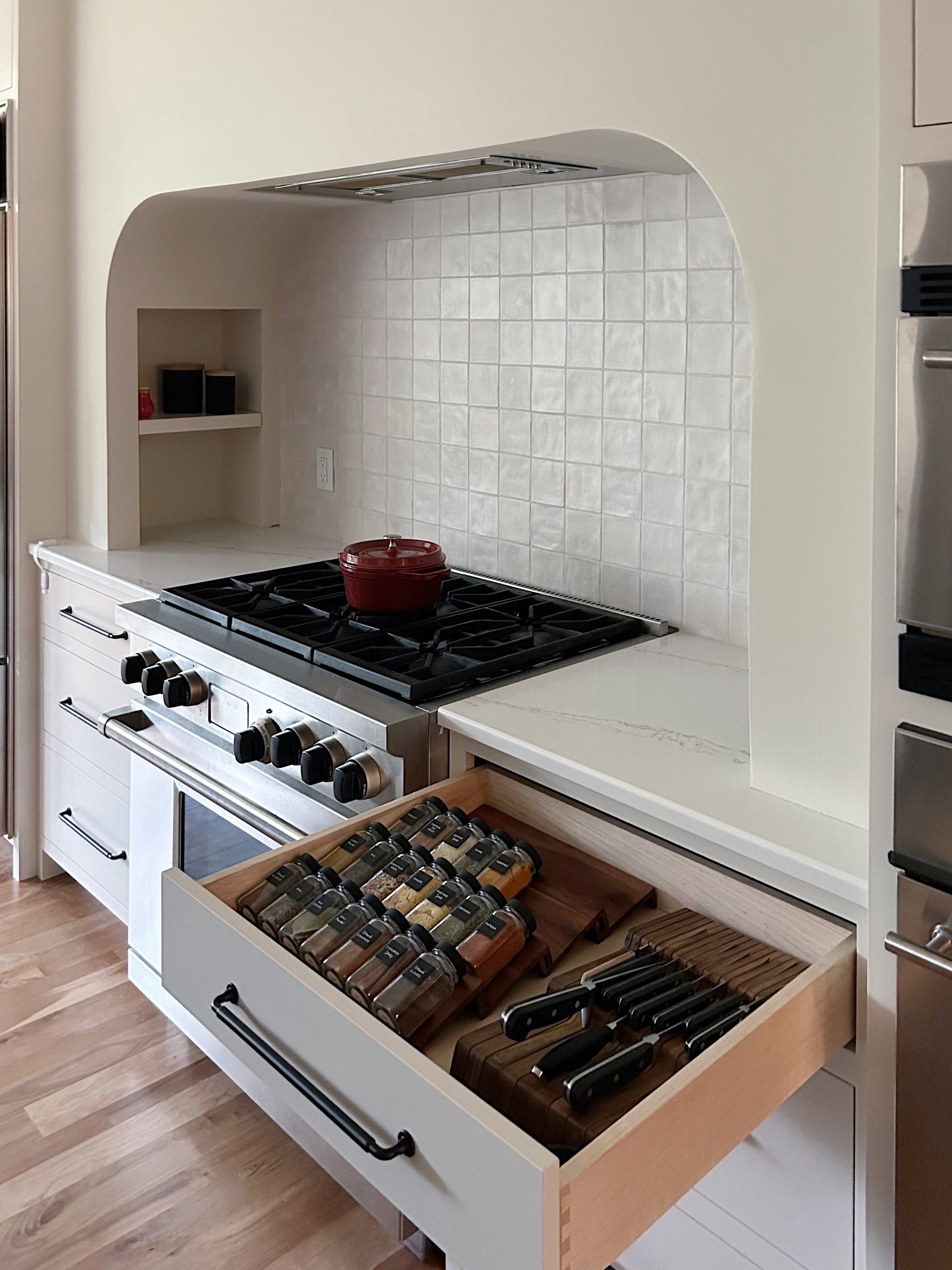 Efficient Elegance: Closet Makeover in Grand Rapids