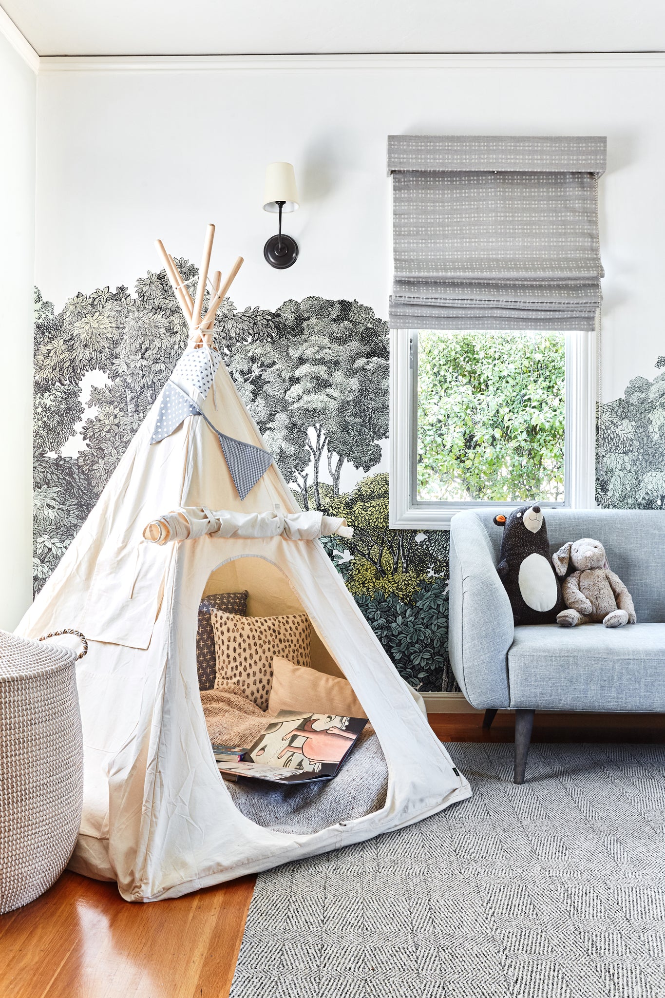 Intentional Interiors featuring Studio Thomas