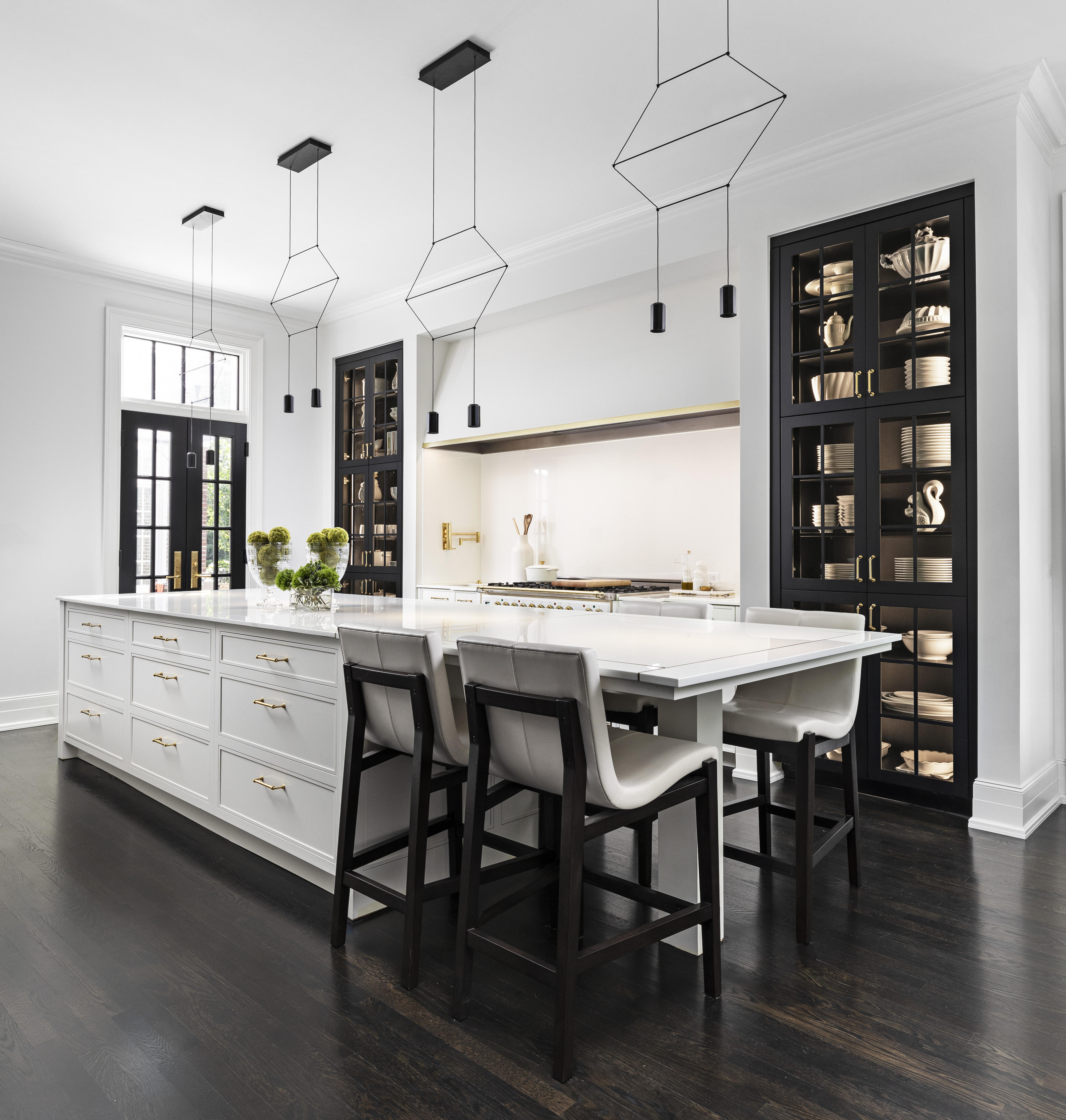 Design Tips from the Experts at Lulu & Georgia