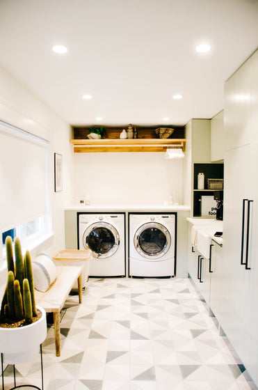Space Lift | Vancouver Laundry Room