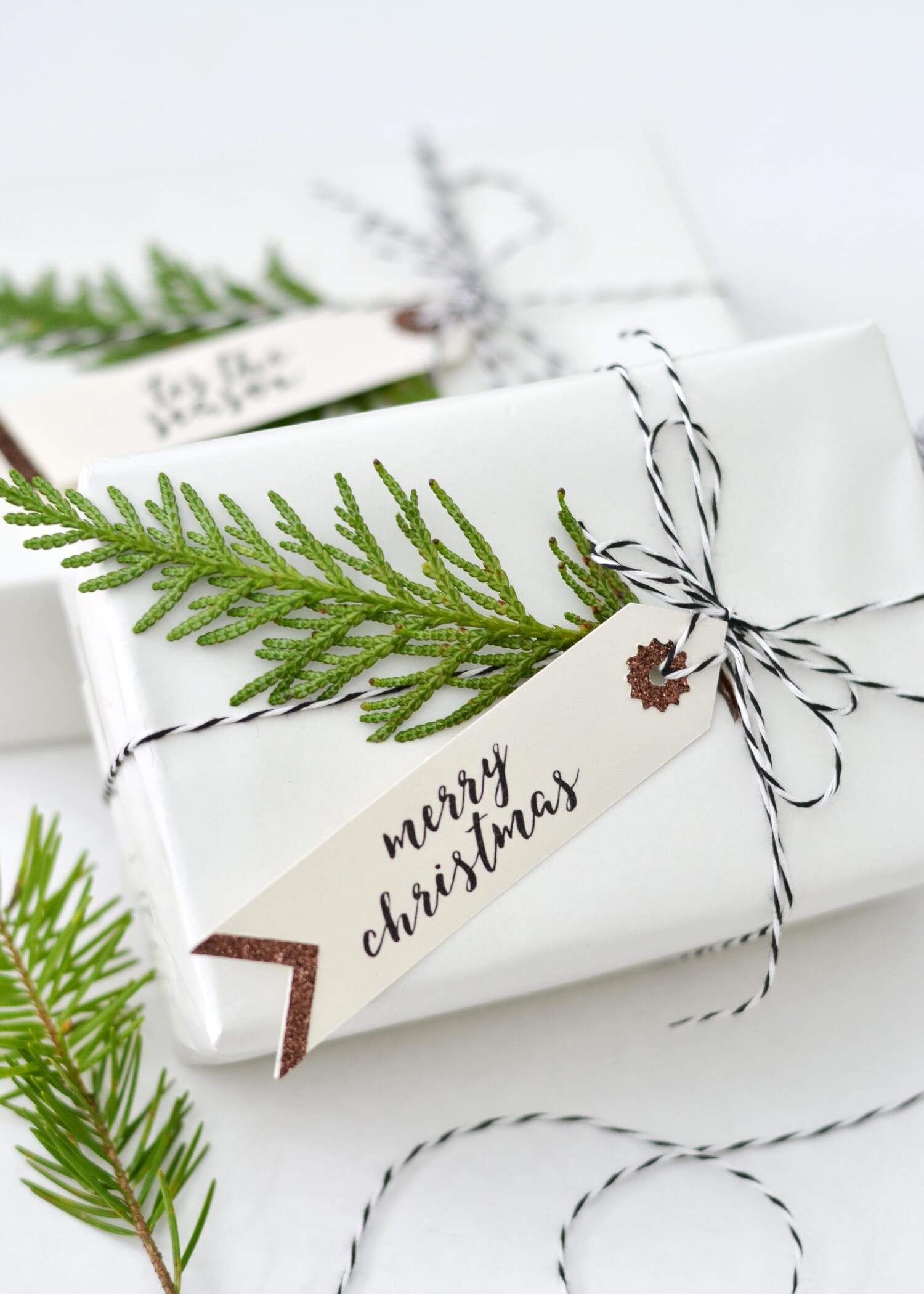4 Quick Ways to Update Your Craft Space This Holiday Season