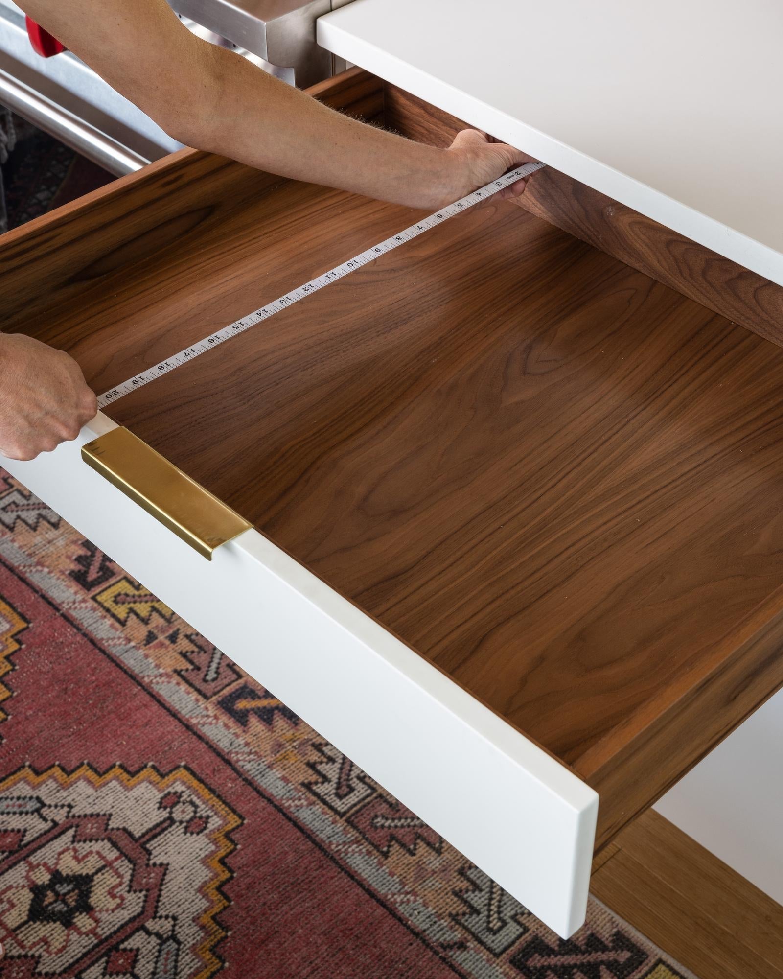 How to Measure for Organizing Products